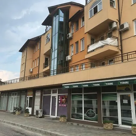 Mariana Apartment * Velingrad